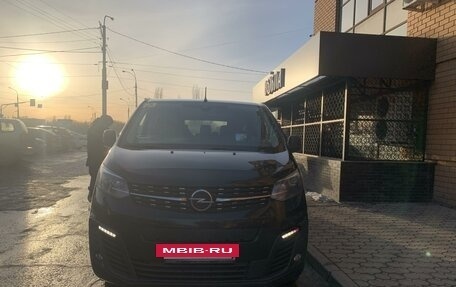 Opel Zafira Life I, 2020 год, 3 811 000 рублей, 8 фотография