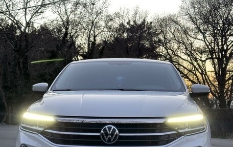 Volkswagen Polo VI (EU Market), 2022 год, 2 550 000 рублей, 2 фотография
