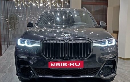BMW X7, 2020 год, 9 300 000 рублей, 3 фотография
