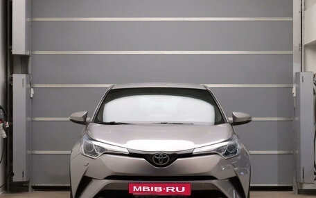 Toyota C-HR I рестайлинг, 2019 год, 2 439 000 рублей, 2 фотография