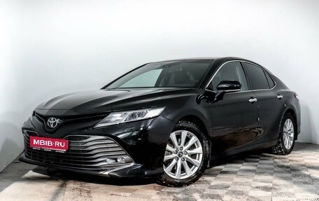 Toyota Camry, 2018 год, 2 749 000 рублей, 1 фотография
