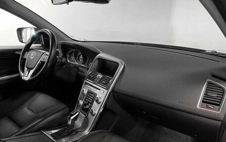 Volvo XC60 II, 2017 год, 2 258 000 рублей, 9 фотография