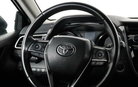 Toyota Camry, 2018 год, 2 749 000 рублей, 12 фотография