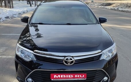 Toyota Camry, 2016 год, 2 470 000 рублей, 2 фотография