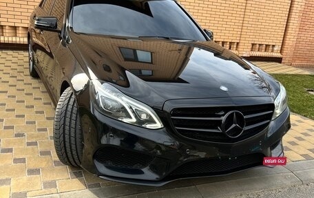 Mercedes-Benz E-Класс, 2014 год, 2 600 000 рублей, 3 фотография