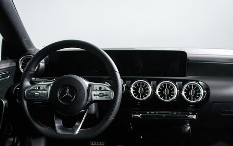 Mercedes-Benz CLA, 2021 год, 4 787 000 рублей, 12 фотография