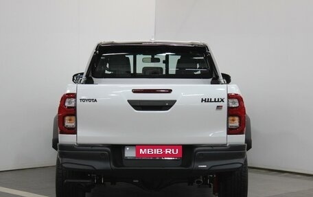 Toyota Hilux VIII, 2023 год, 7 850 000 рублей, 7 фотография