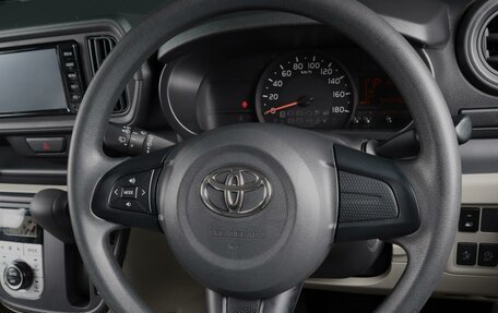 Toyota Passo III, 2016 год, 999 000 рублей, 13 фотография