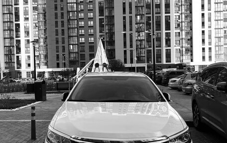 Toyota Camry, 2017 год, 3 100 000 рублей, 1 фотография