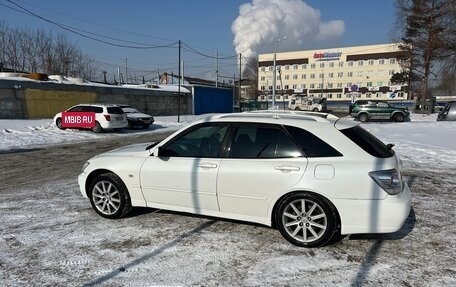 Toyota Altezza, 2002 год, 690 000 рублей, 3 фотография