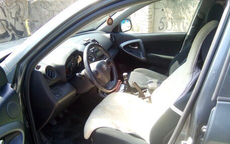 Toyota RAV4, 2011 год, 1 640 000 рублей, 5 фотография
