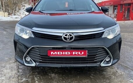 Toyota Camry, 2016 год, 2 100 000 рублей, 6 фотография
