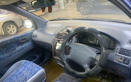 Toyota Ipsum II, 1999 год, 580 000 рублей, 11 фотография