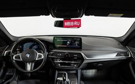 BMW 5 серия, 2021 год, 5 690 000 рублей, 12 фотография