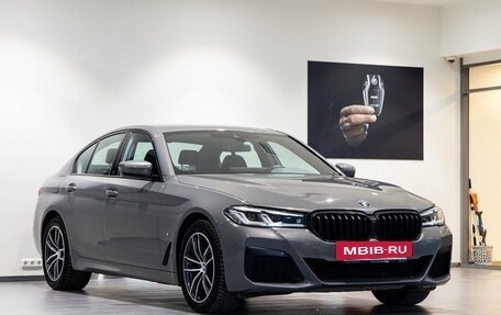 BMW 5 серия, 2021 год, 5 690 000 рублей, 19 фотография