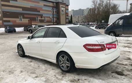 Mercedes-Benz E-Класс, 2012 год, 1 700 000 рублей, 7 фотография