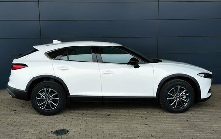 Mazda CX-4, 2023 год, 2 890 000 рублей, 6 фотография