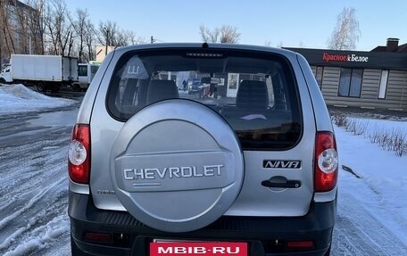 Chevrolet Niva I рестайлинг, 2015 год, 900 000 рублей, 10 фотография