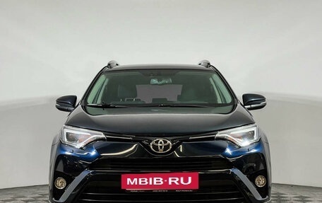 Toyota RAV4, 2018 год, 2 770 000 рублей, 2 фотография