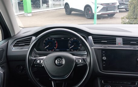 Volkswagen Tiguan II, 2018 год, 2 941 176 рублей, 5 фотография
