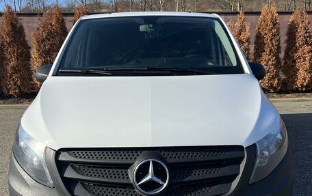 Mercedes-Benz Vito, 2018 год, 3 149 000 рублей, 3 фотография