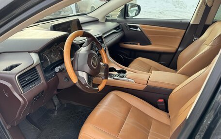 Lexus RX IV рестайлинг, 2018 год, 5 100 000 рублей, 12 фотография