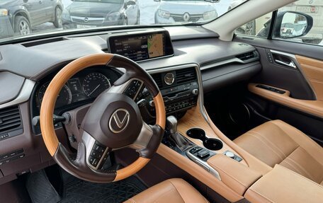 Lexus RX IV рестайлинг, 2018 год, 5 100 000 рублей, 16 фотография