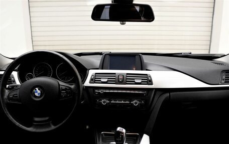 BMW 3 серия, 2012 год, 1 950 000 рублей, 13 фотография