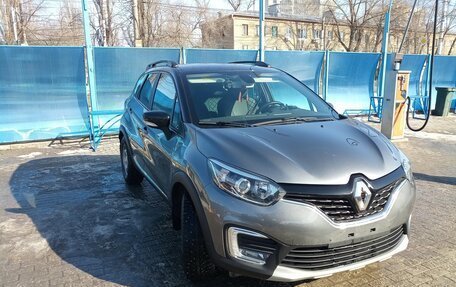 Renault Kaptur I рестайлинг, 2019 год, 1 950 000 рублей, 10 фотография