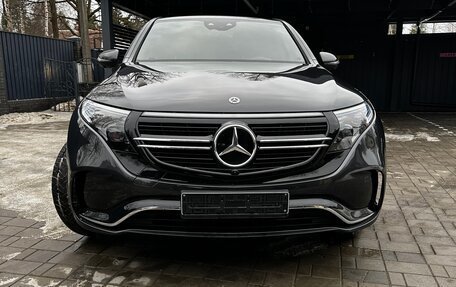 Mercedes-Benz EQC, 2021 год, 5 780 000 рублей, 3 фотография