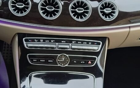 Mercedes-Benz E-Класс, 2017 год, 3 600 000 рублей, 4 фотография