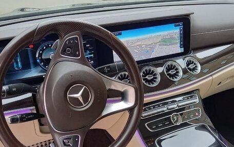 Mercedes-Benz E-Класс, 2017 год, 3 600 000 рублей, 17 фотография