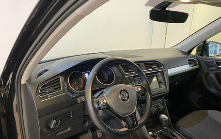 Volkswagen Tiguan II, 2017 год, 1 699 000 рублей, 11 фотография