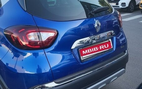 Renault Kaptur I рестайлинг, 2021 год, 2 075 000 рублей, 3 фотография