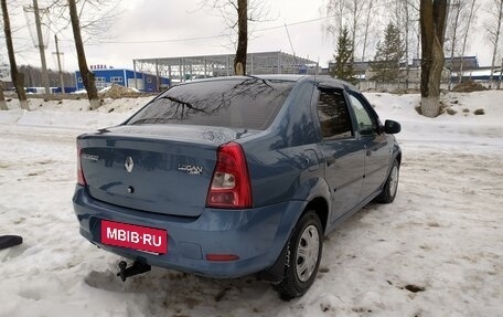 Renault Logan I, 2011 год, 305 000 рублей, 2 фотография