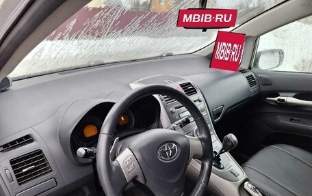 Toyota Auris II, 2008 год, 850 000 рублей, 3 фотография