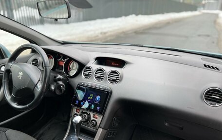 Peugeot 308 II, 2011 год, 699 000 рублей, 18 фотография