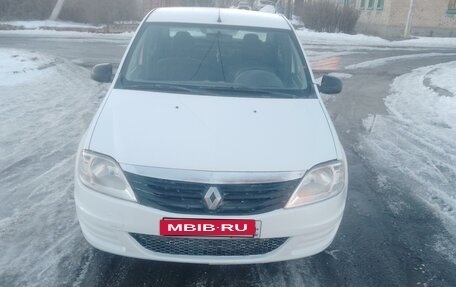 Renault Logan I, 2011 год, 335 000 рублей, 3 фотография