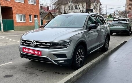 Volkswagen Tiguan II, 2019 год, 2 890 000 рублей, 6 фотография