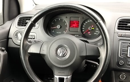 Volkswagen Polo VI (EU Market), 2012 год, 905 000 рублей, 9 фотография