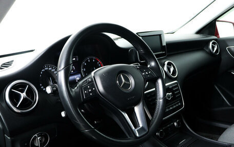 Mercedes-Benz A-Класс, 2015 год, 1 683 000 рублей, 13 фотография