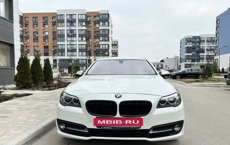 BMW 5 серия, 2016 год, 2 400 000 рублей, 9 фотография