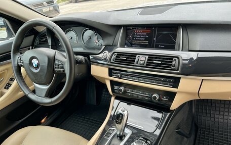 BMW 5 серия, 2016 год, 2 400 000 рублей, 24 фотография