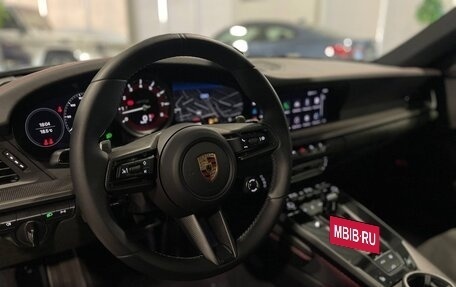 Porsche 911, 2023 год, 25 999 000 рублей, 13 фотография