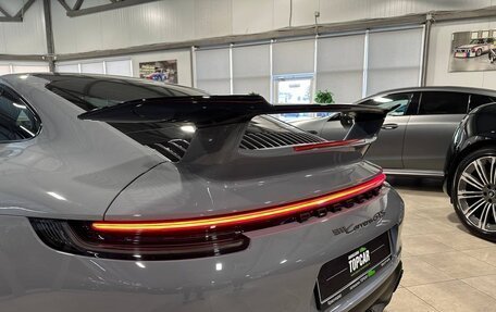 Porsche 911, 2023 год, 25 999 000 рублей, 32 фотография