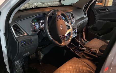 Hyundai Tucson III, 2017 год, 2 350 000 рублей, 4 фотография