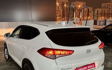 Hyundai Tucson III, 2017 год, 2 350 000 рублей, 6 фотография