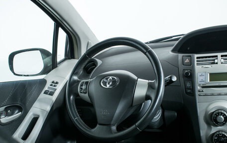 Toyota Yaris III рестайлинг, 2007 год, 789 000 рублей, 14 фотография