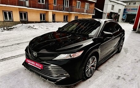Toyota Camry, 2018 год, 3 600 000 рублей, 4 фотография