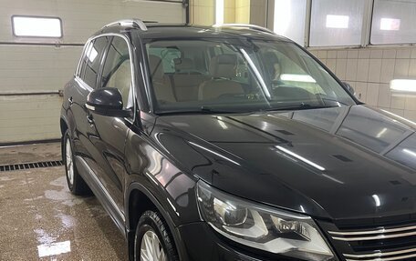 Volkswagen Tiguan I, 2015 год, 2 500 000 рублей, 3 фотография